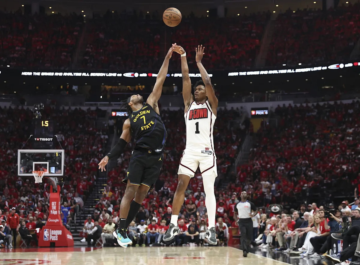 La Dinastía Warriors: Un Chiste Mal Contado