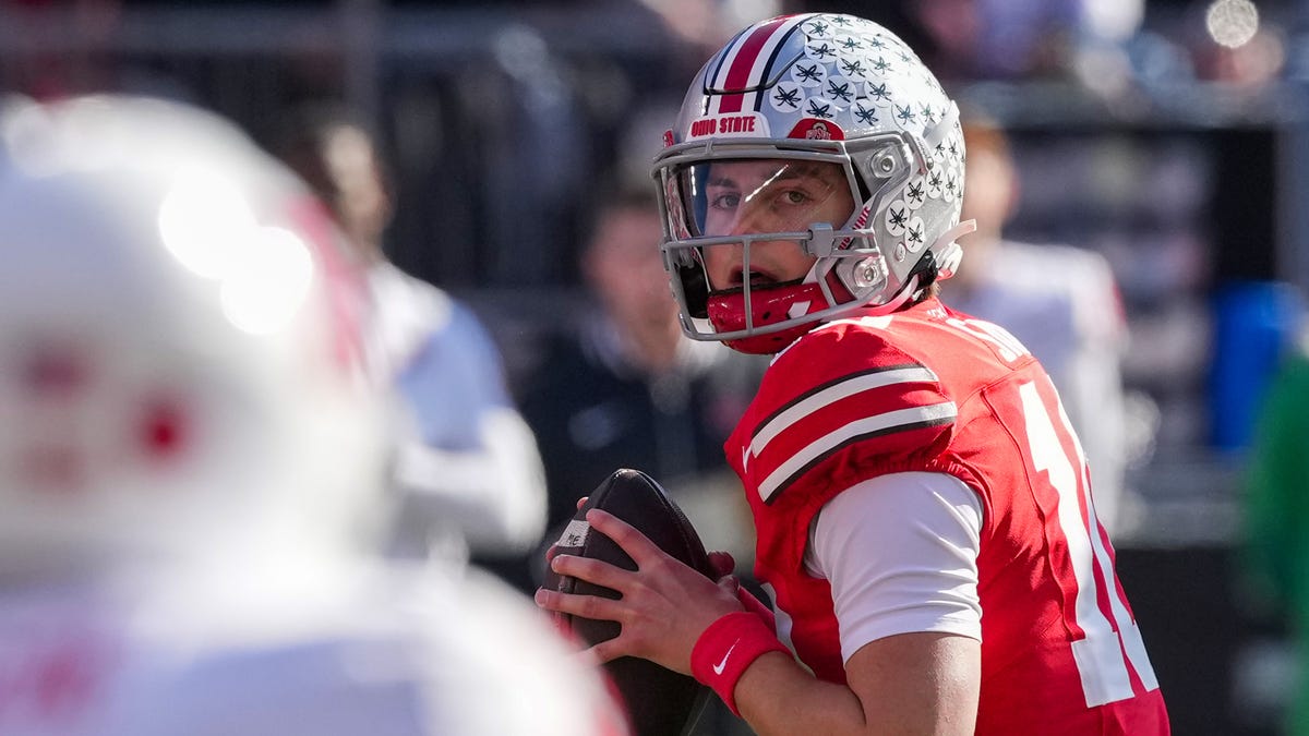 El Clásico Ohio-Michigan: La Gran Tranza del Deporte Colegial