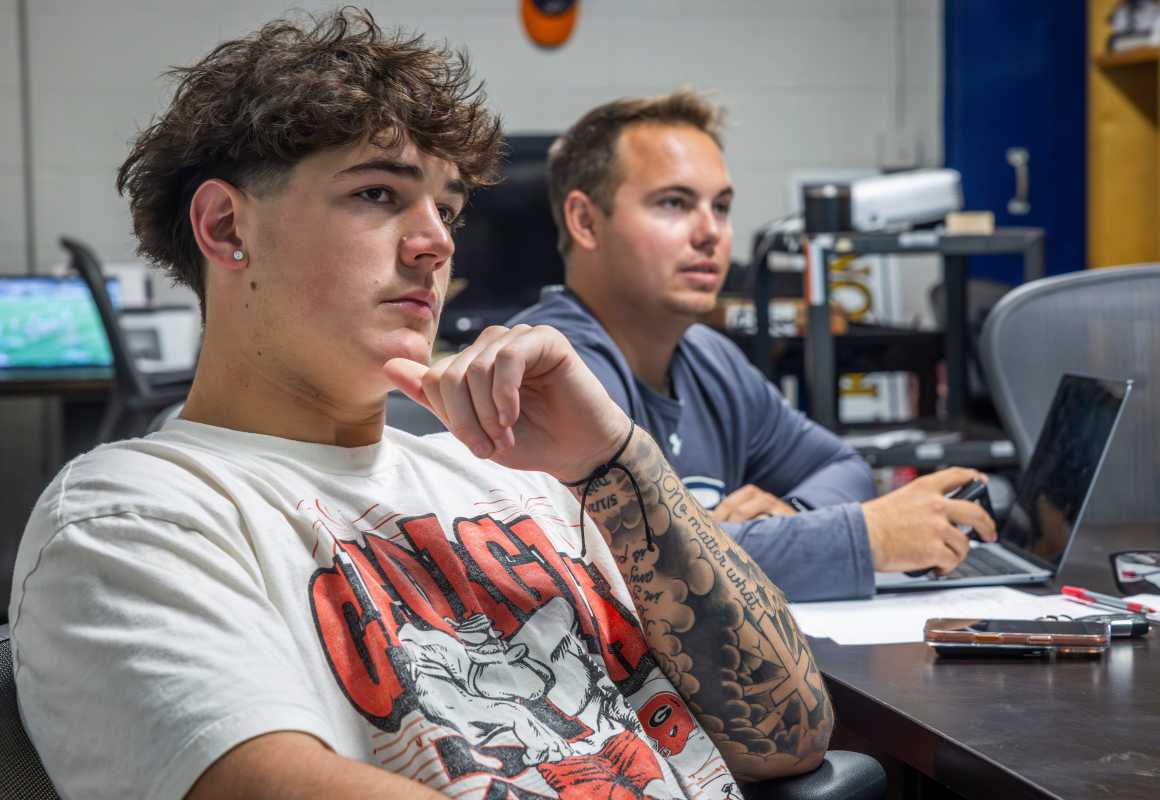 El Imperio de Kirby Smart es un Castillo de Naipes