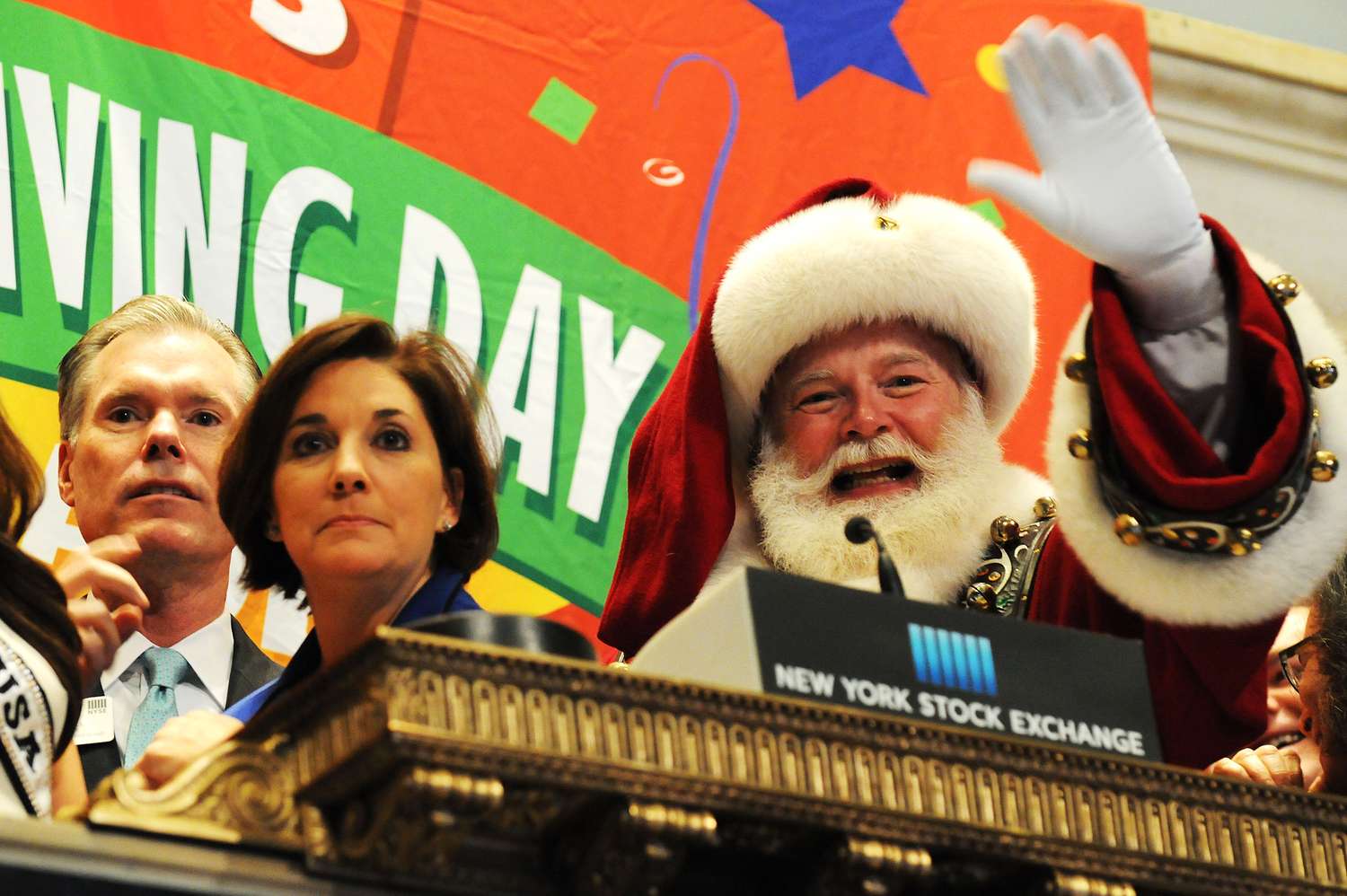 La Mentira de Wall Street en Thanksgiving Expuesta