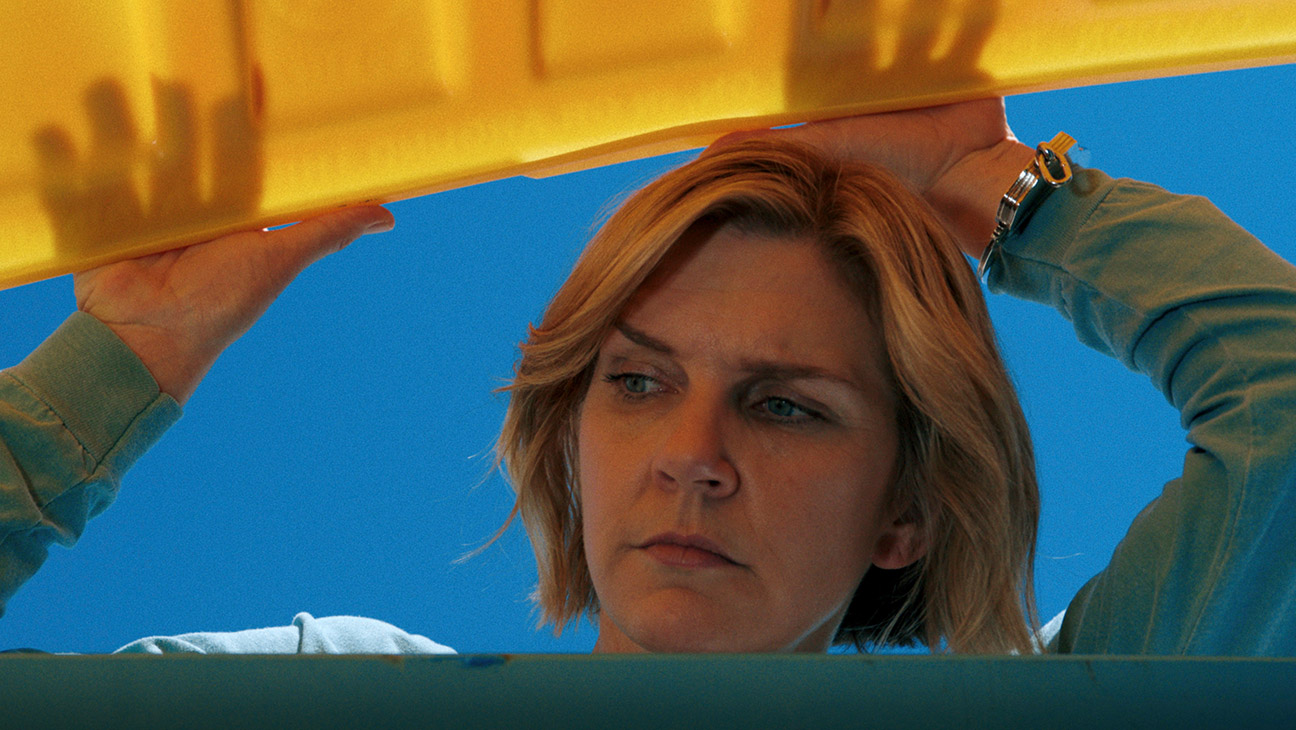 El Engaño de Pluribus: Gilligan le Vio la Cara a su Actriz