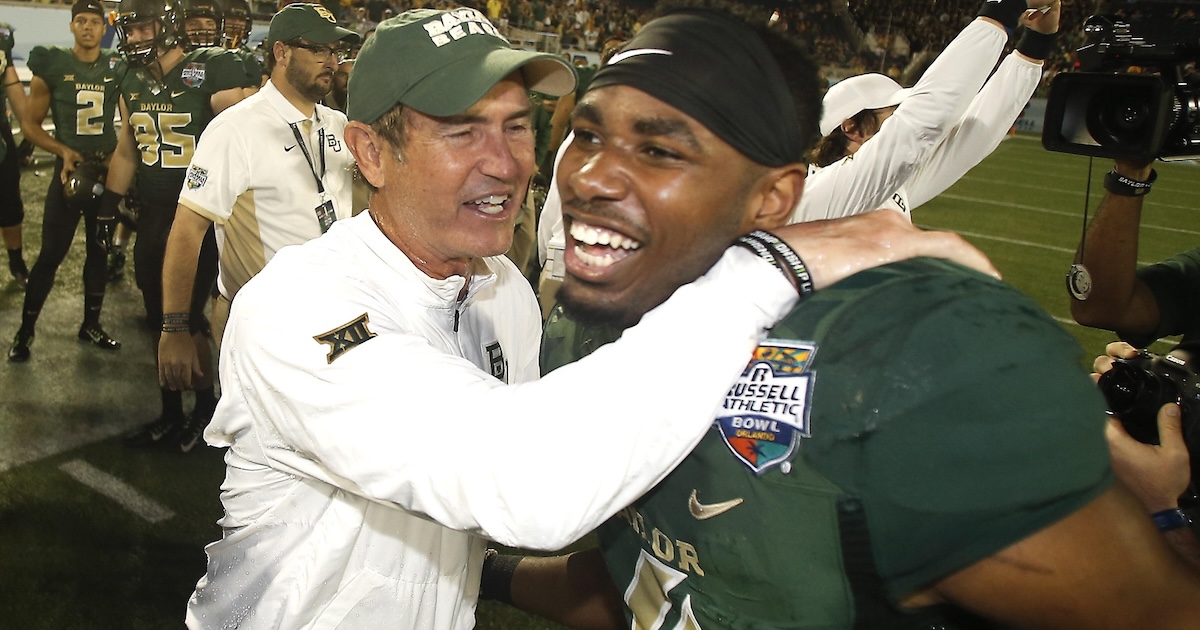La Pesadilla Regresa: Art Briles Tiene Chamba