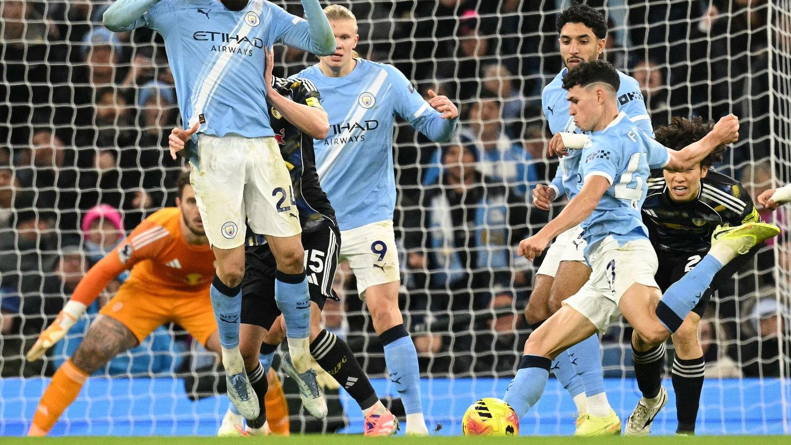 El City de Guardiola Se Desmorona y Foden lo Salva del Ridículo
