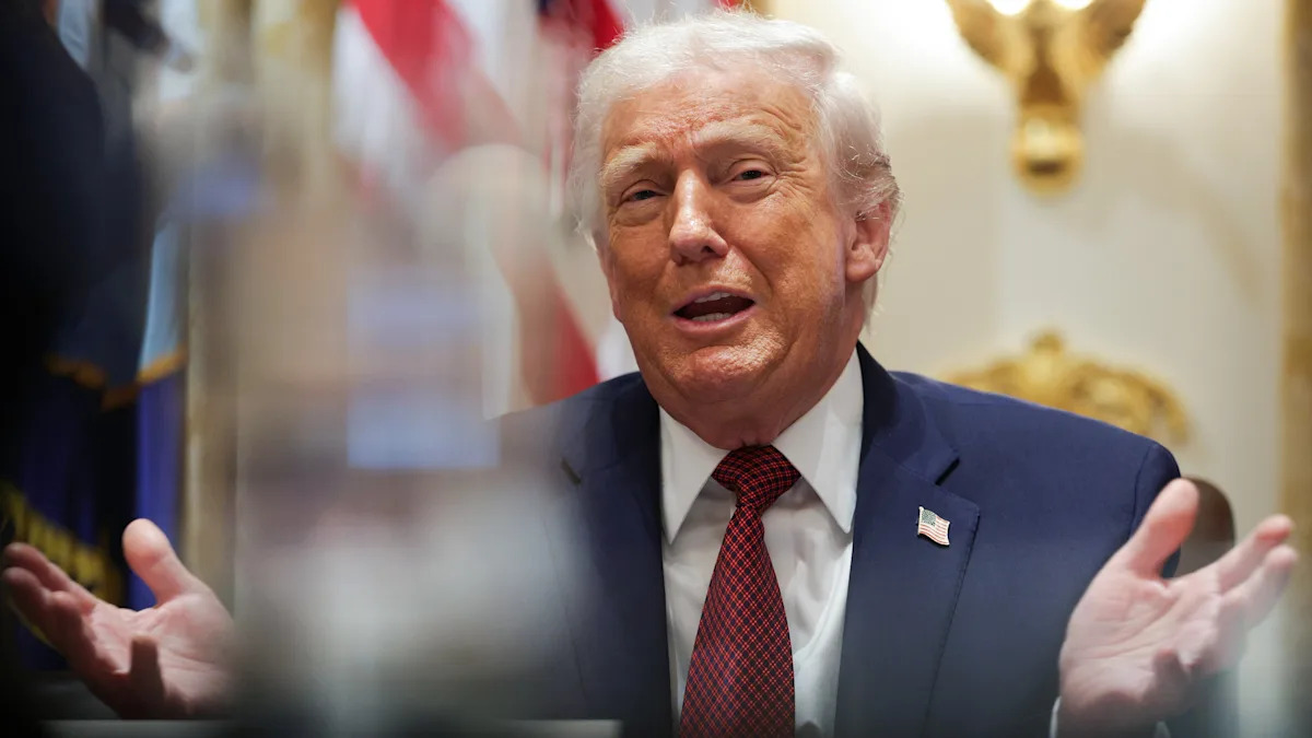 Filtración de Borrador de Trump Expone Guerra Sucia del Sistema