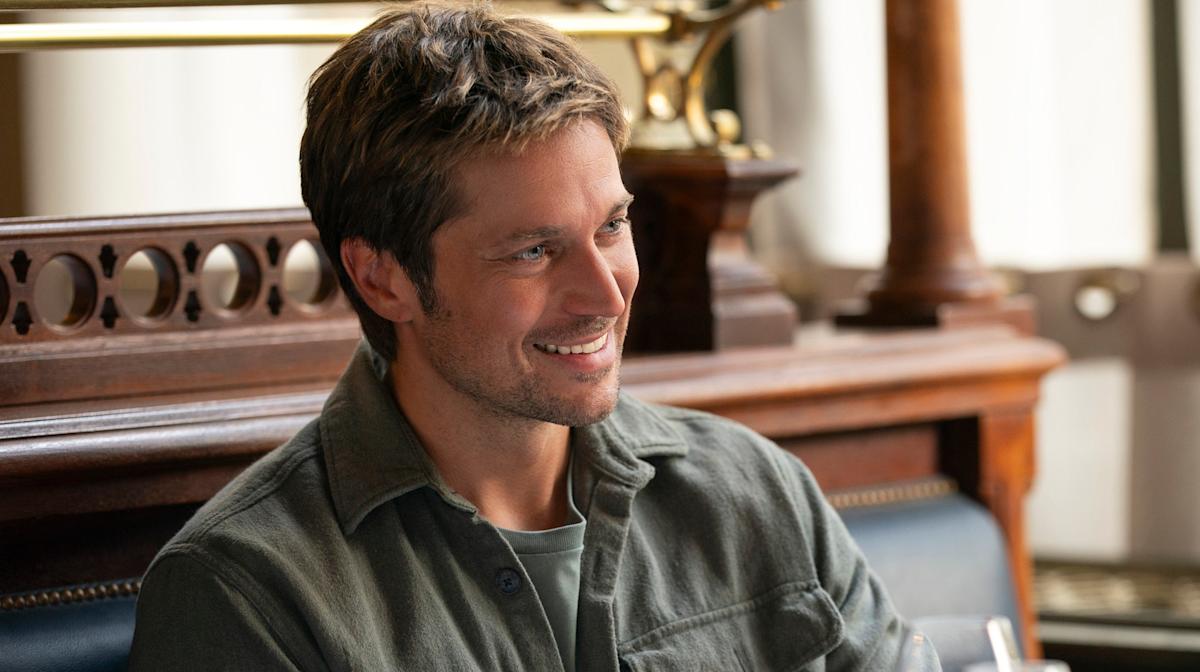 El Casi-No de Bravo Revela Fragilidad de Emily en París