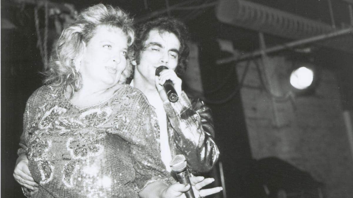 Film de Tributo a Diamond Expone Falsa Autenticidad Digital