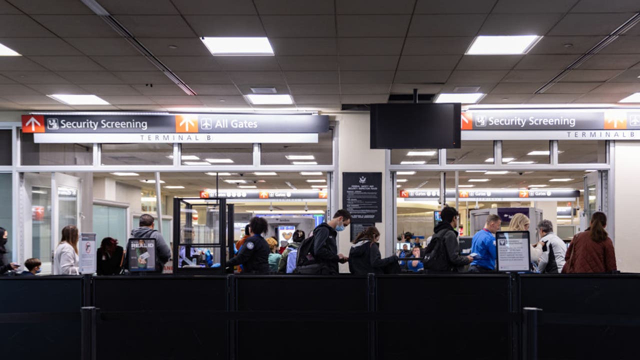 Caos Aéreo en Nueva York: El "Deep Freeze" Paraliza Viajes