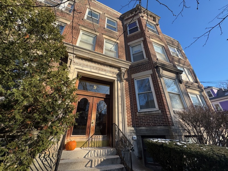 Asesinato de Profesor del MIT Revela Fracaso de Seguridad de la Élite Gringa