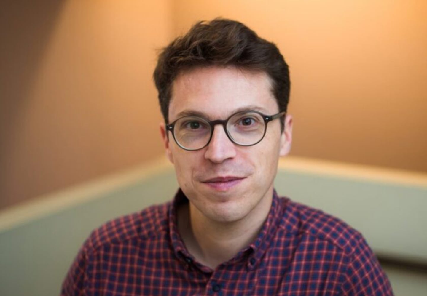 Asesinato de Profesor del MIT Revela Fracaso de Seguridad de la Élite Gringa