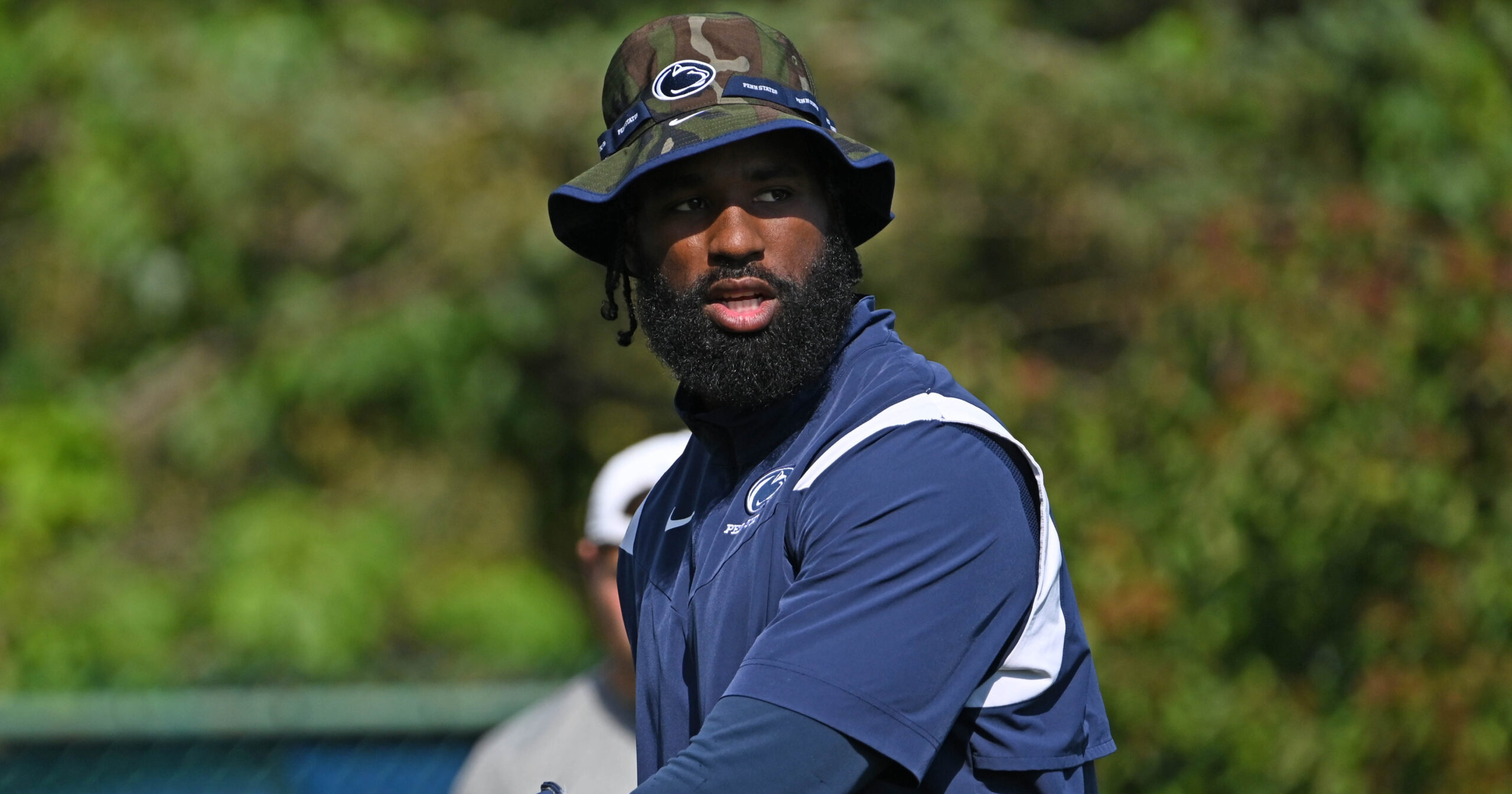 Barnes De Penn State a SEC: La Muerte de la Lealtad