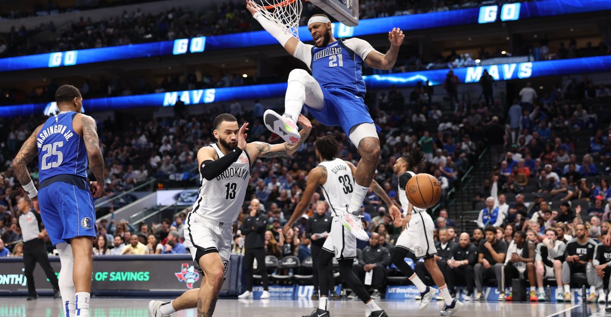 Mavericks y Nets Se Enfrentan en la Lucha por el Fondo de la NBA