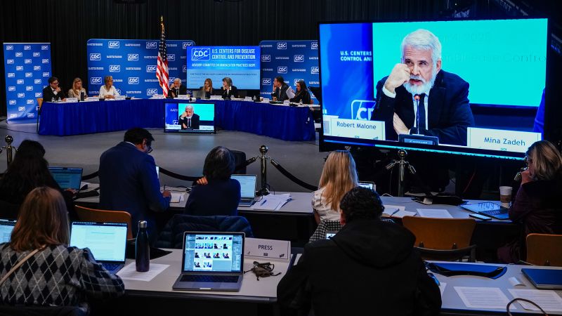 Panel de RFK Desmantela Vacuna Universal de Hep B