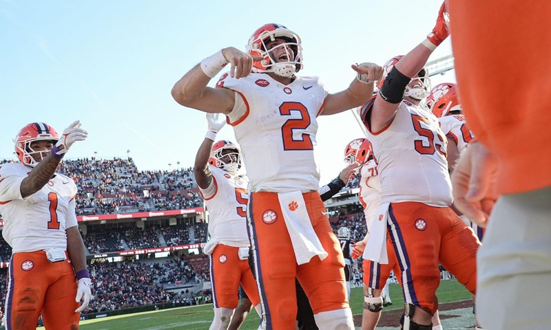 Pitt vs ECU El Fraude de las Apuestas en el Military Bowl