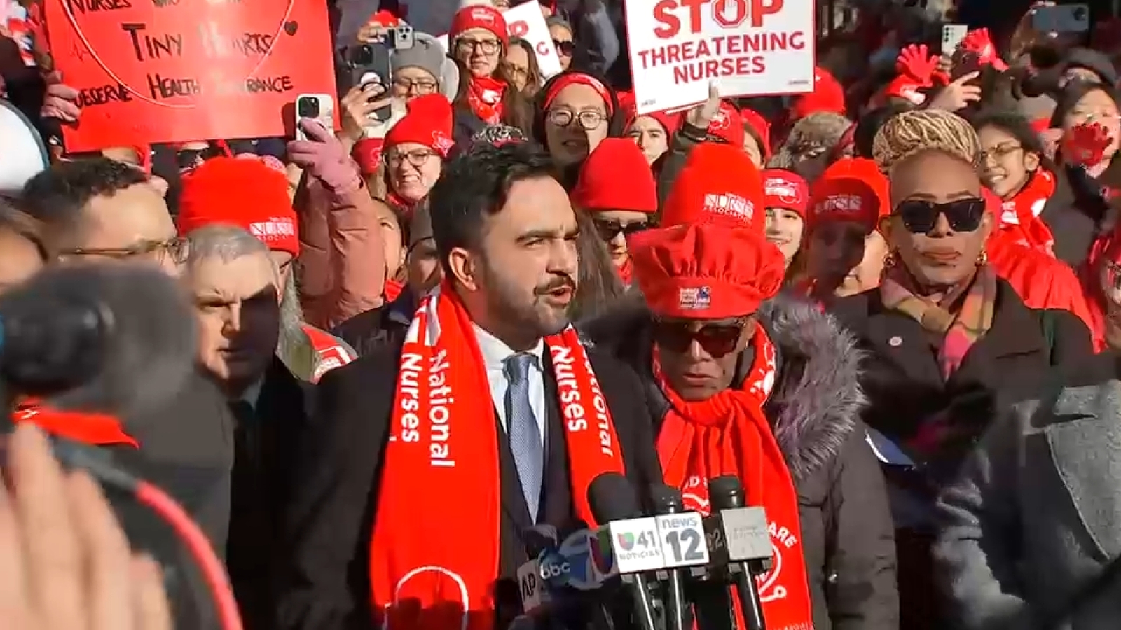 En huelga enfermeras de NYC: 15,000 dejan hospitales