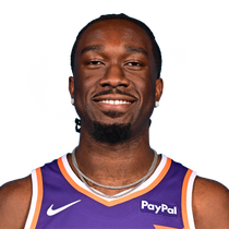 Mark Williams Destaca con Defensa y Doble-Doble