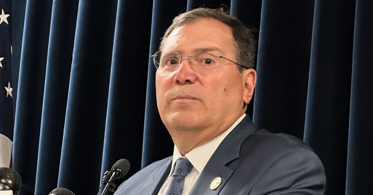 Juez Dictamina Nombramiento Ilegal de Fiscal de Trump