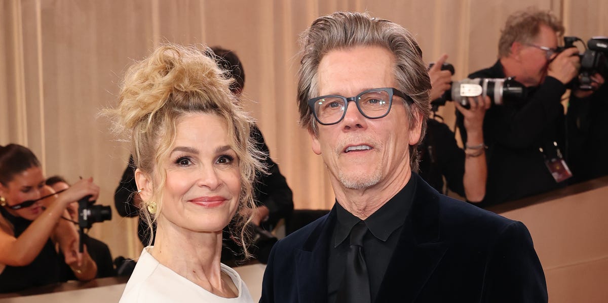 Sedgwick y Bacon Brillan en Globos de Oro, Hija Destaca en Video