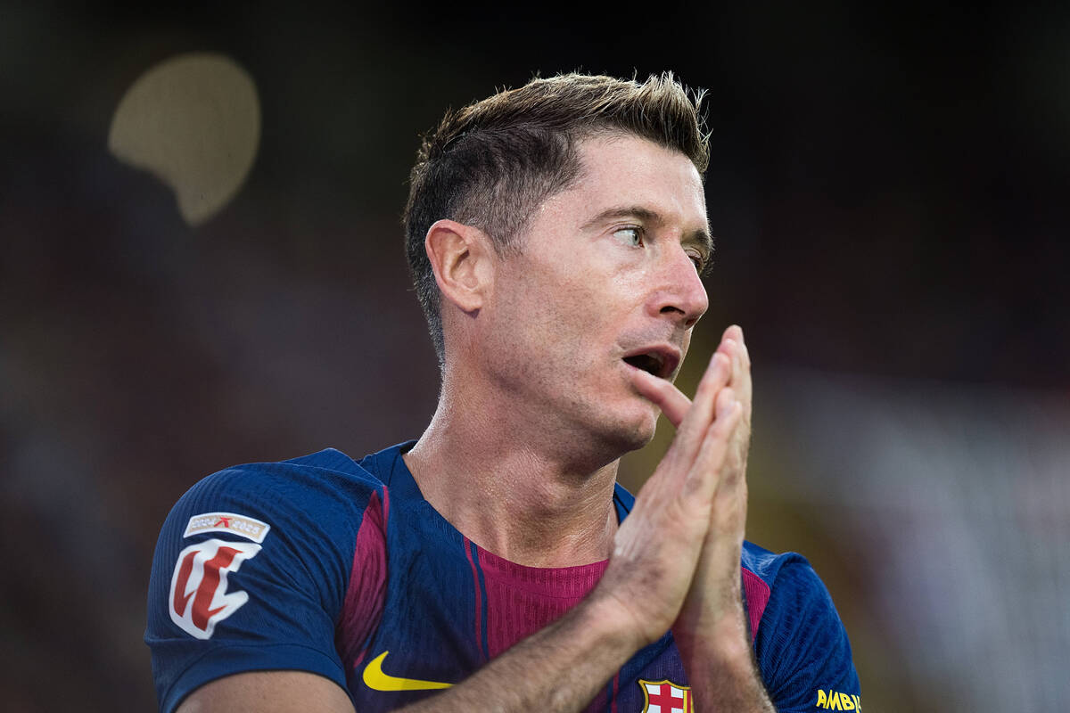 El Golpe de Lewandowski: Barcelona Tropieza en la Champions League