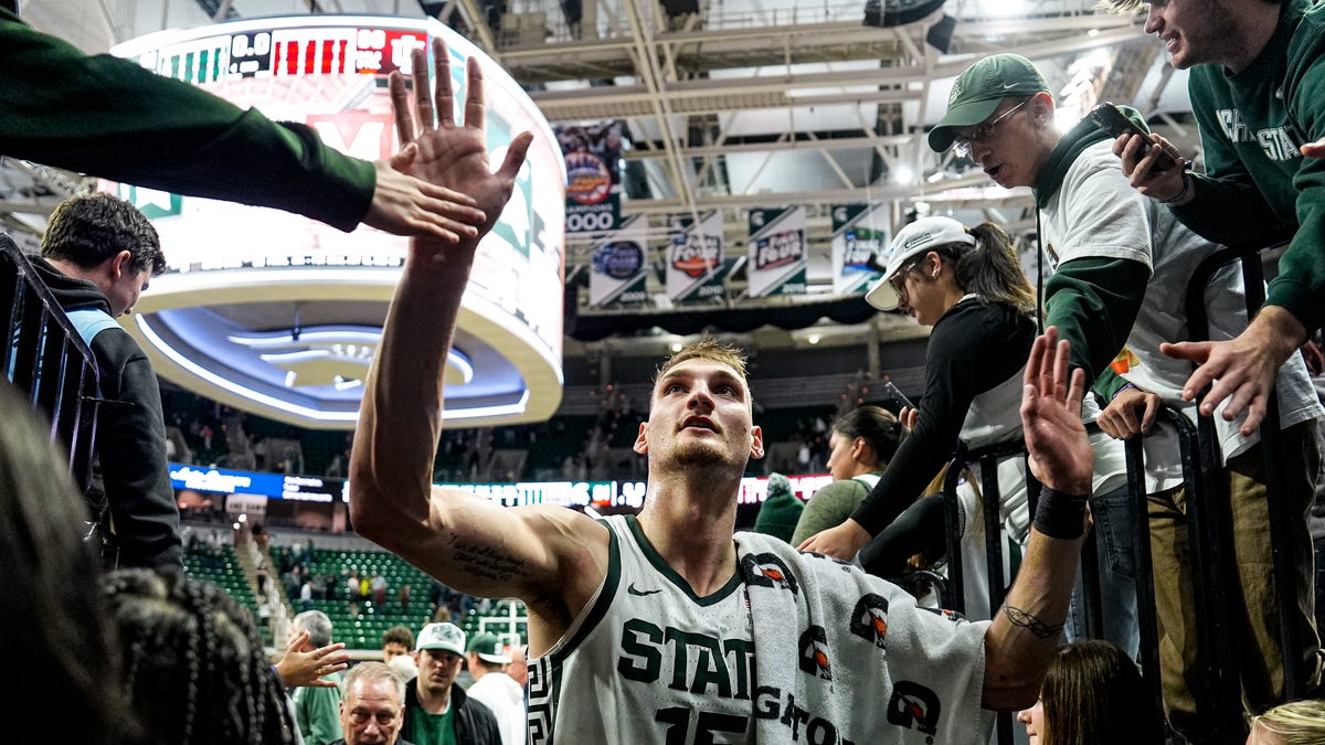Michigan State Choca Contra Oregon en Cierre de Gira Noroeste