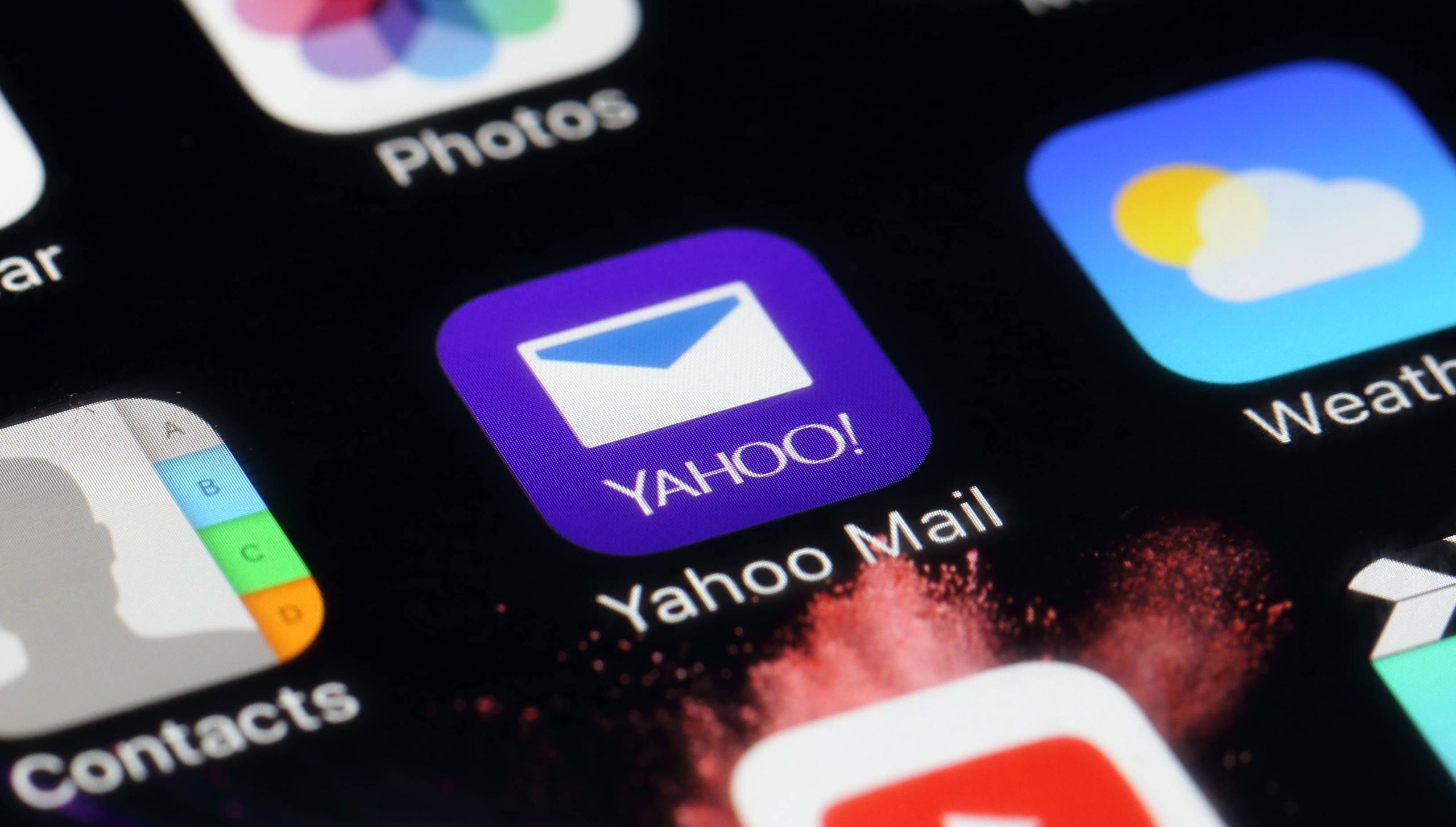 Miles de Usuarios Sin Acceso a Yahoo y AOL