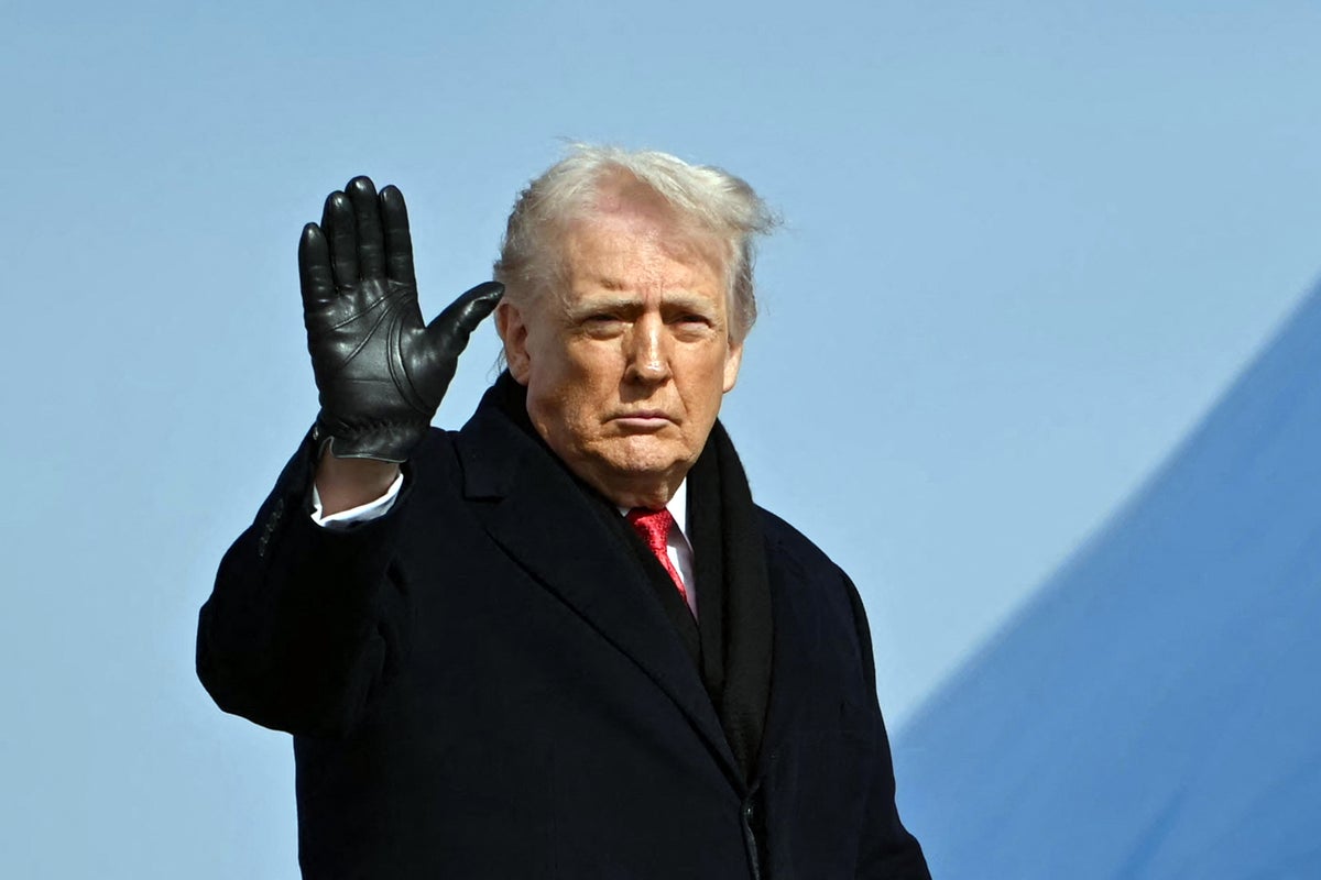 Trump vincula Groenlandia a premio Nobel y cambia enfoque de paz