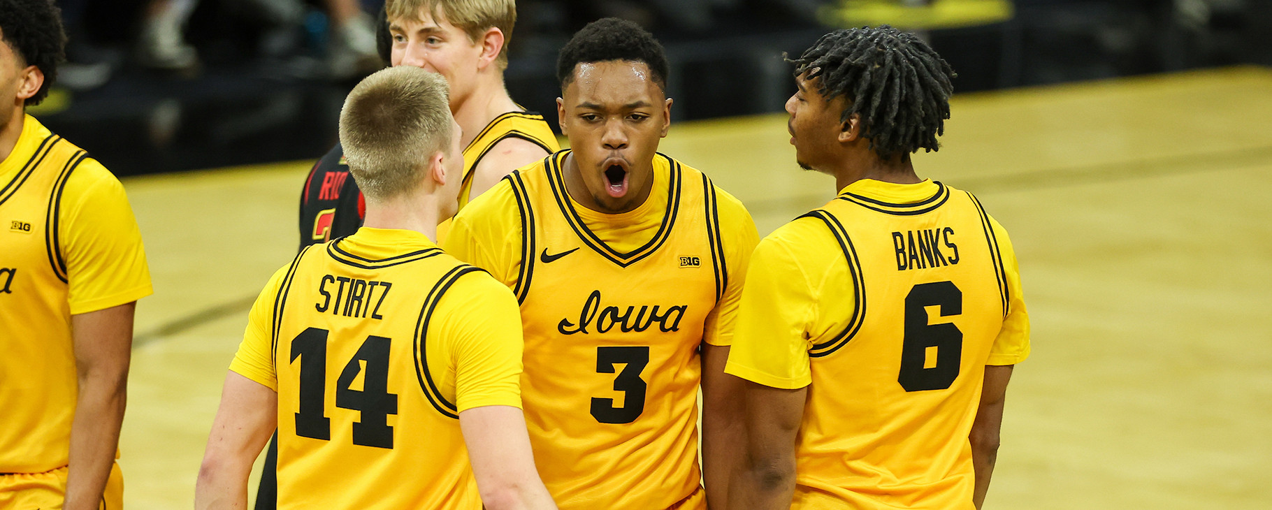 Duelo Ranqueado en Big Ten: #16 Illinois vs. #19 Iowa