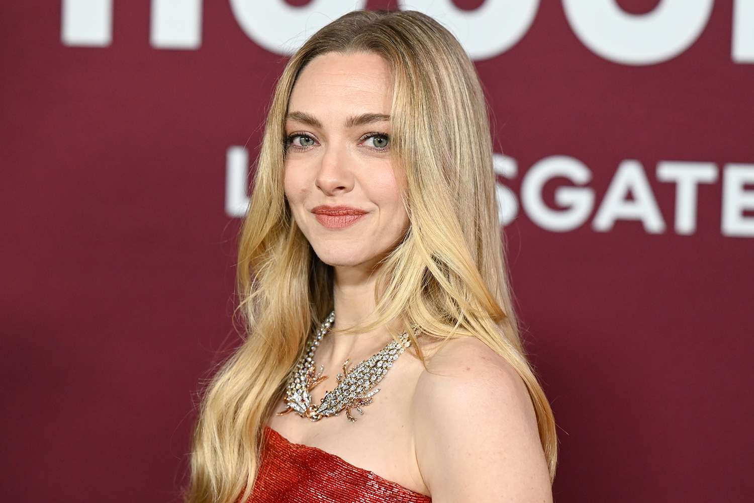 Amanda Seyfried: Mi TOC es 'Extremo' y Tomo Medicación Hoy