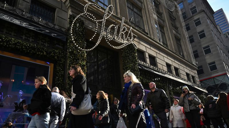 Saks Global en Bancarrota: Retos del Lujo y Deuda Minorista