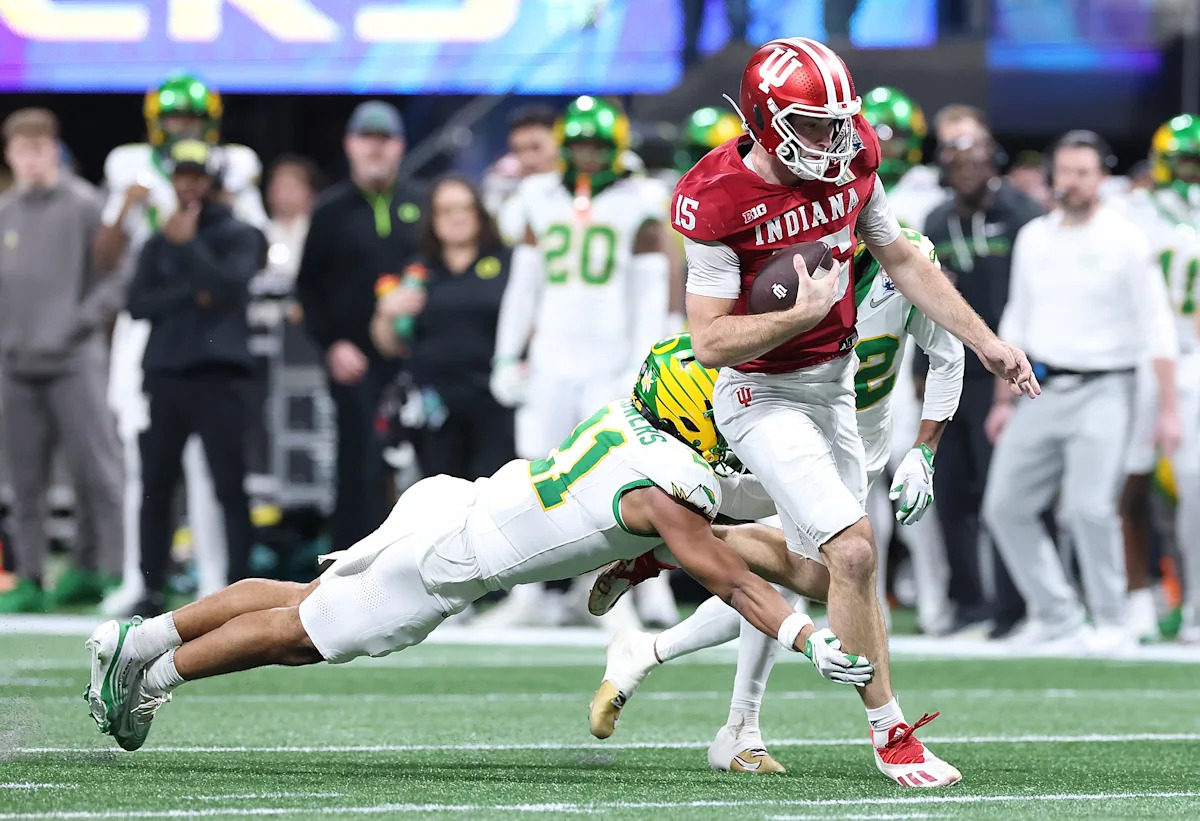 Indiana Conquista el Primer Lugar del AP Poll Final en Temporada Histórica