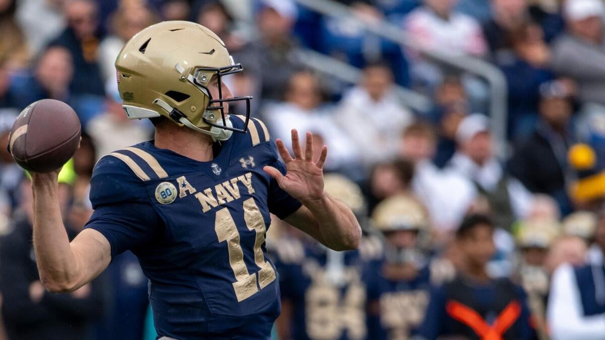 Liberty Bowl: 'Modelo Probado' Es Desenmascarado, Sorsby Bajo Sospecha