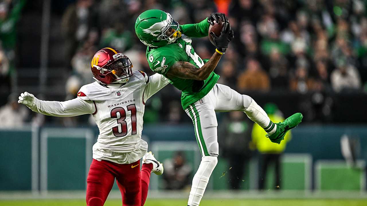 Pateador de Eagles con problemas; Smith hace historia