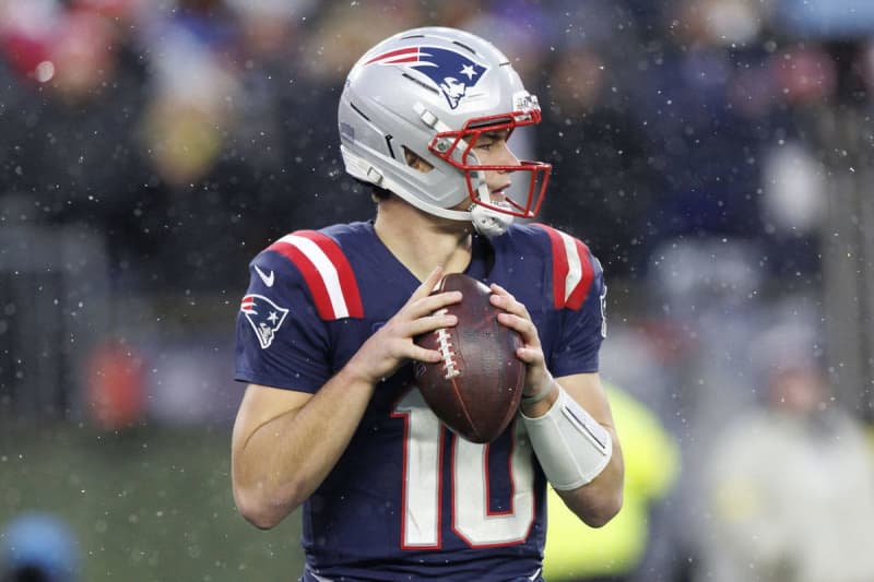 Maye Anota TD Clave; Patriotas Ganan su Primer Playoff desde el SB LIII