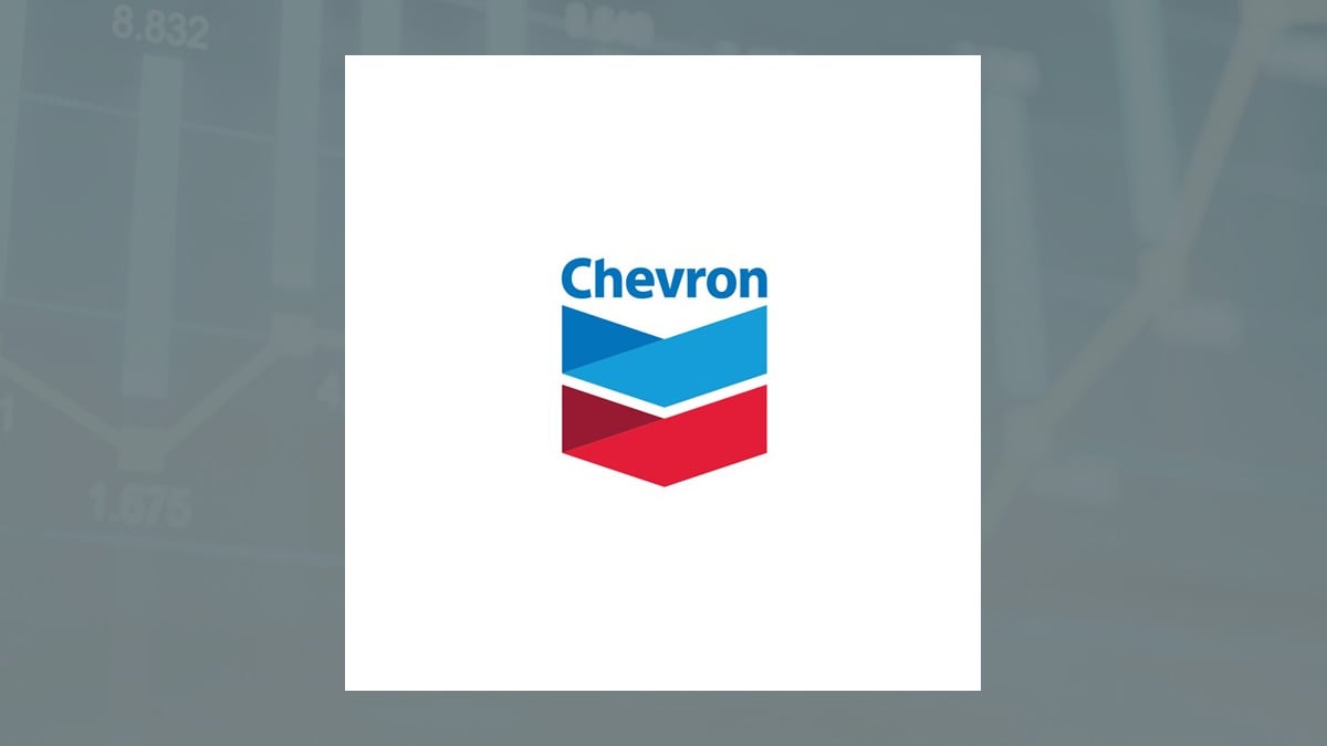 Acción de Chevron Sube Por Vapores de la OPEP+
