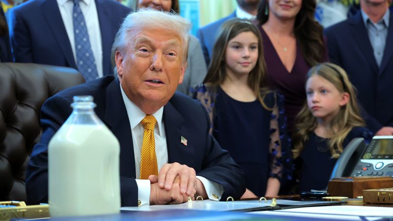 Trump Permite Leche Entera en Comedores Escolares Tras Década