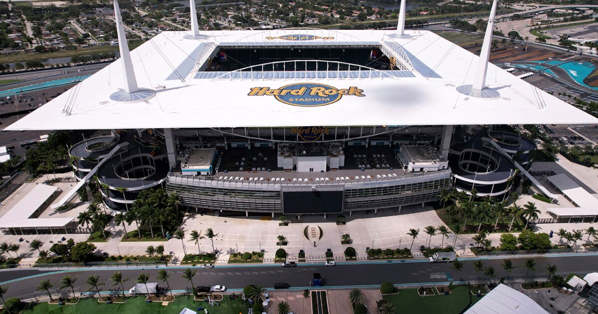 Miami e Indiana se enfrentan por el Título CFP tras una Temporada Errática