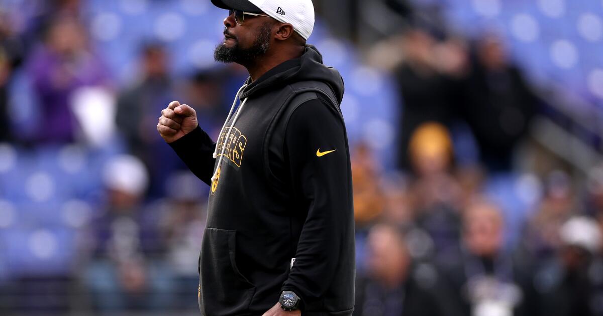 Mike Tomlin Deja a los Steelers en Medio de Complejo Legado